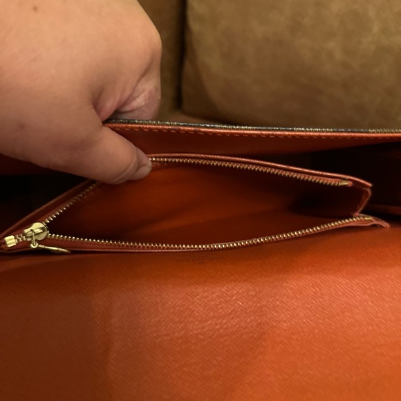 Louis Vuitton Damier Ebene Tribeca - Picture 10 of 15